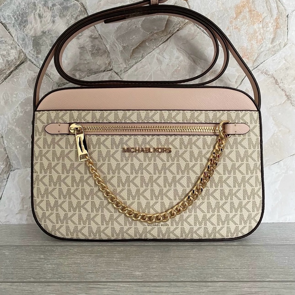 Michael Kors Pink Large Jet Set Vanila Blush Crossbody Bag - Picture 2 of 6